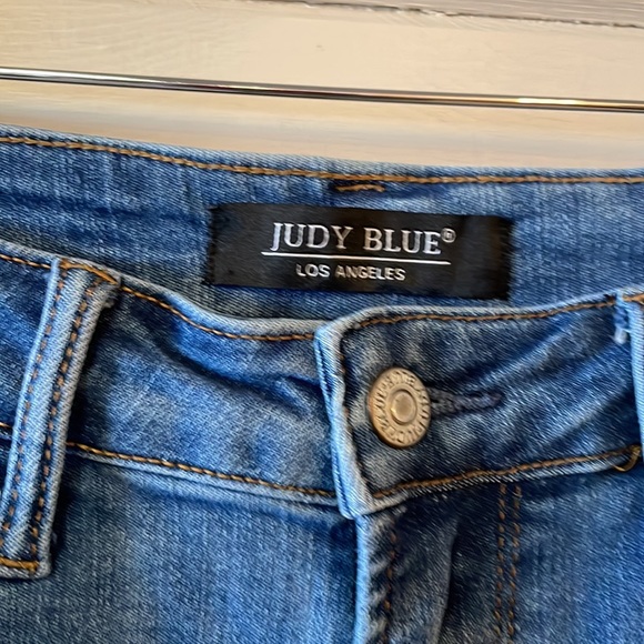Judy Blue Denim Wide Leg Tapered Ankle Jeans Size 7/28. - Picture 3 of 16